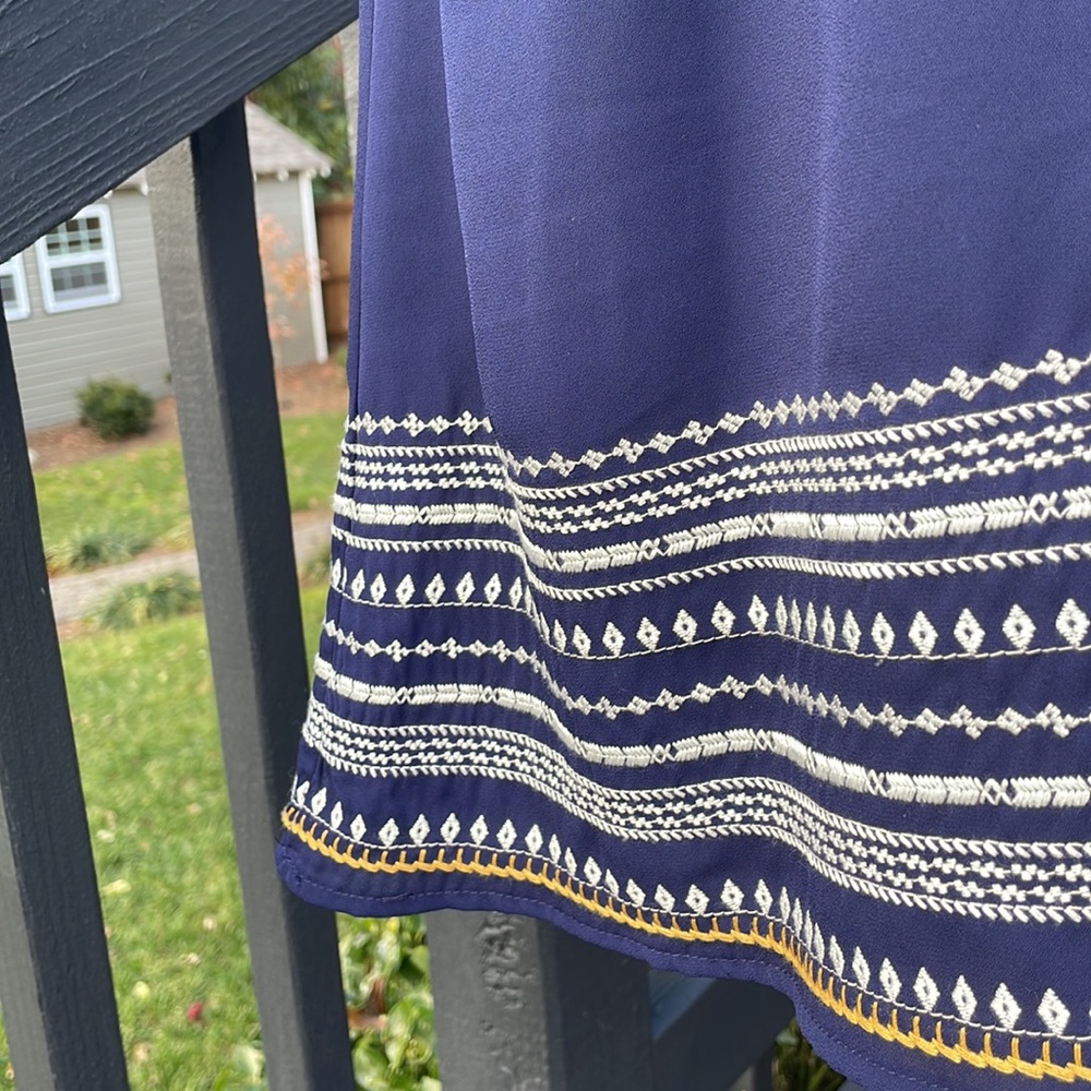 THML Boho Shift Dress - Picture 5 of 8